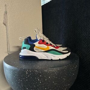 Nike Air Max 270 React